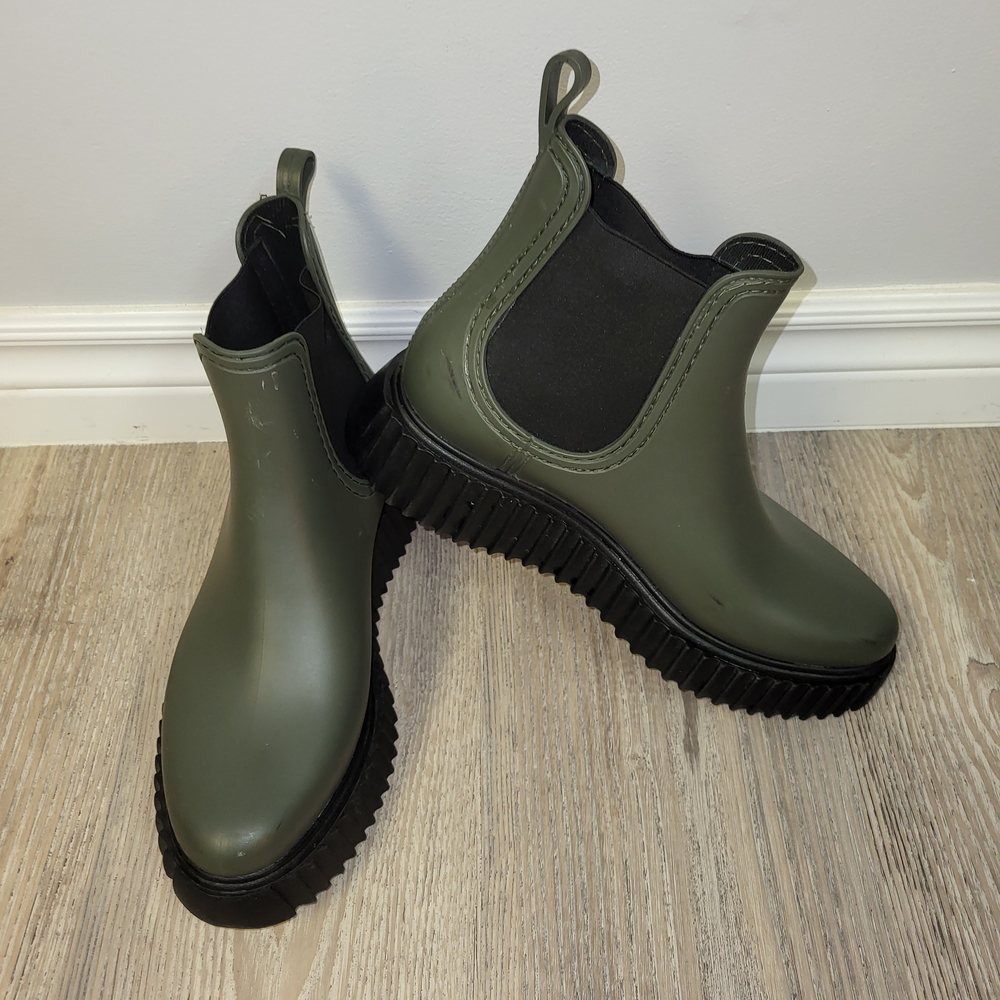Joe Fresh Olive Green Chelsea Rain Ankle Boots with Black Soles
